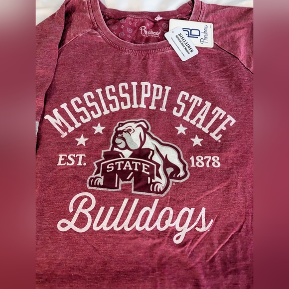 Women's plus size Mississippi State Bulldogs long sleeve T-shirt in size 3x. - Picture 2 of 8